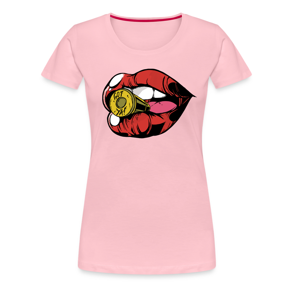 Lipstick Kiss - Frauen Premiumshirt - Hellrosa